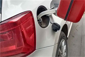 镇雄24小时救援车收费标准